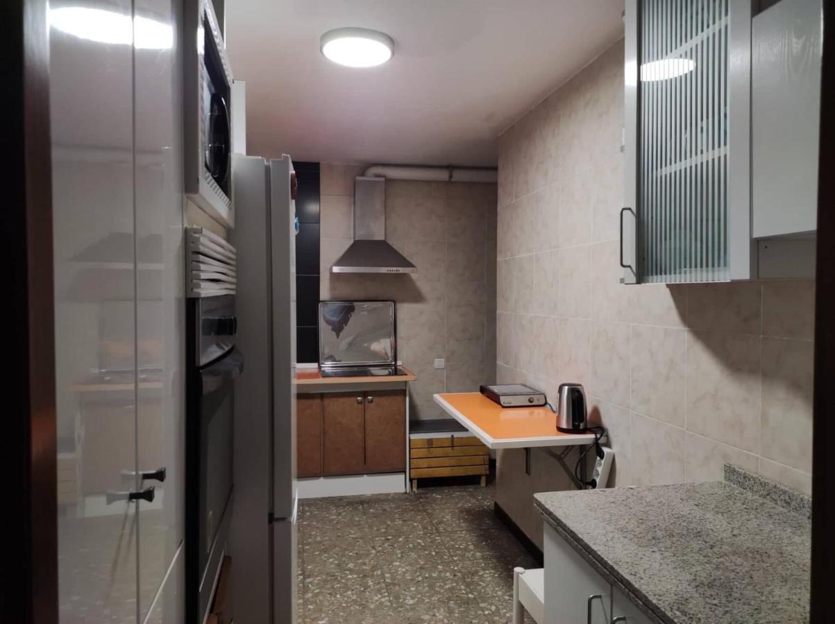 35-3- Комната В Квартире Для Семьи От 1 До 4 Человек В Центре Аликанте Alicante Kültér fotó